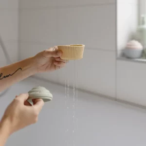 Lot de 4 jouets de bain cupcake Mix and Match- MUSHIE – Image 3