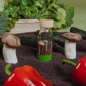 Bouteille sensorielle Learn bottle Veggies - PETIT BOUM