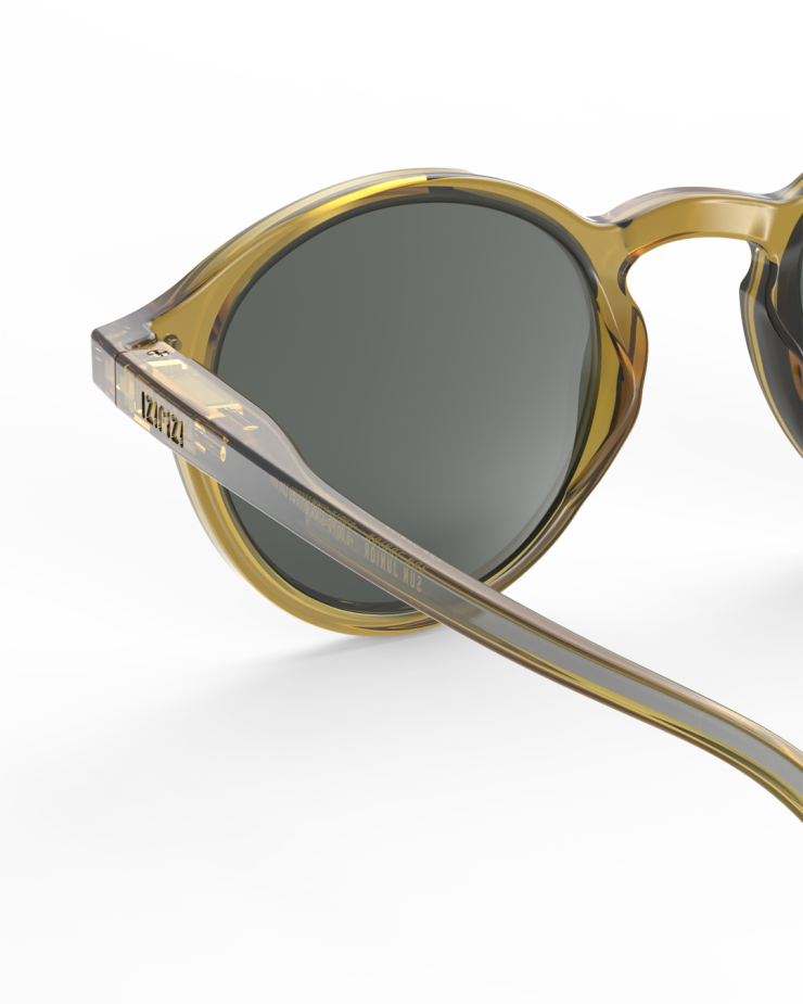Lunettes de soleil Enfant 7-11 ans #D Golden green – IZIPIZI – Image 2