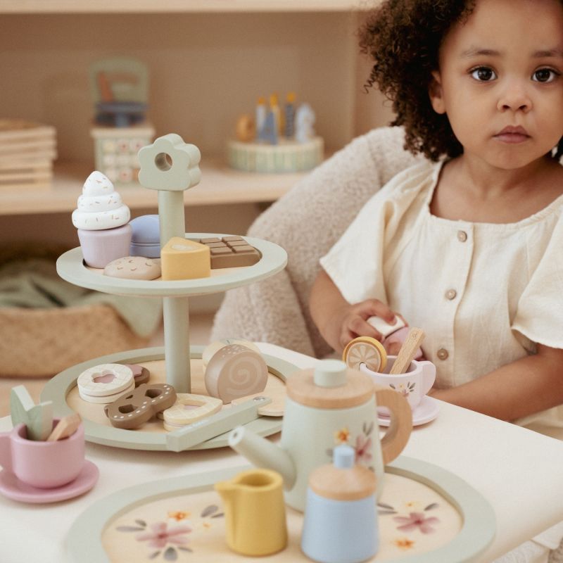 Présentoir à pâtisseries en bois FSC - LITTLE DUTCH – Image 5